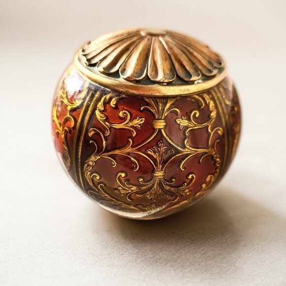 SOLD - Picture 4 of 11